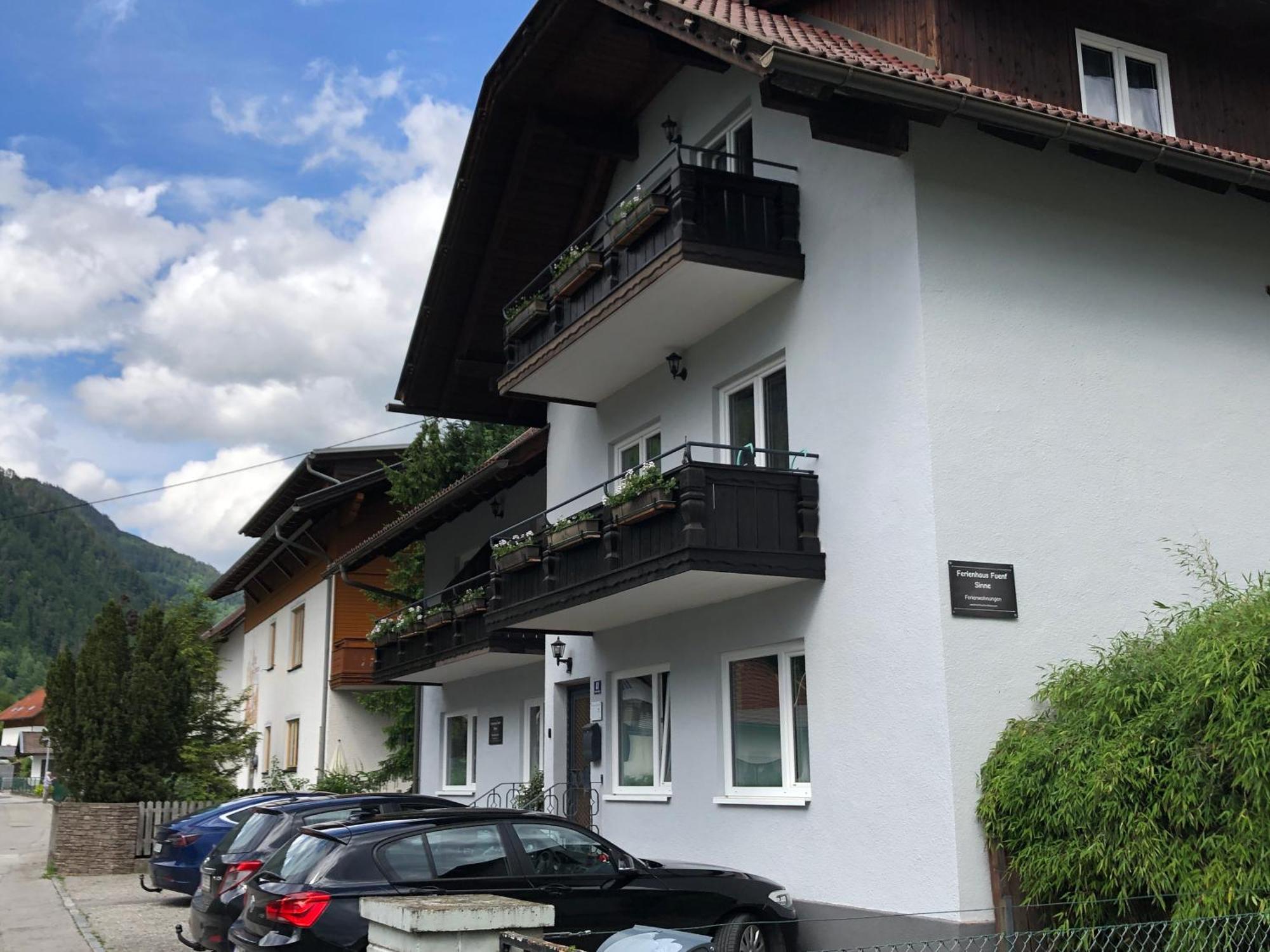 Appartement Zirbenduft Ferienhaus Fuenf Sinne Döbriach Exteriér fotografie